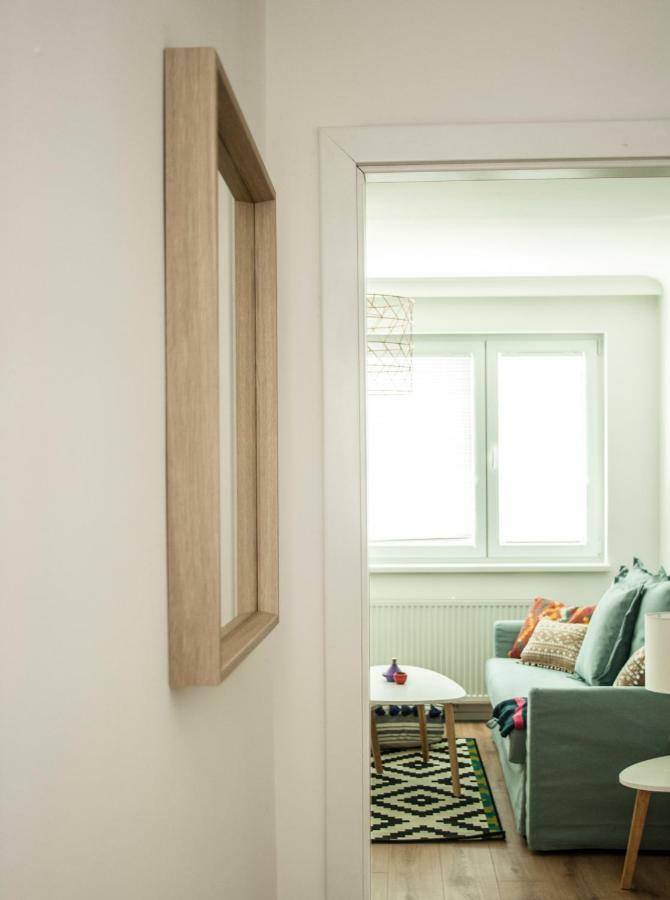 Studio Thalia Next To Metro Viena Exterior foto